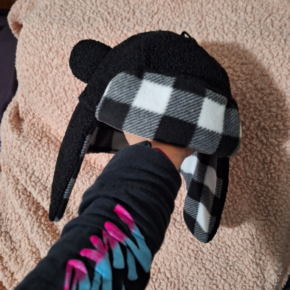 Teddy trapper hat